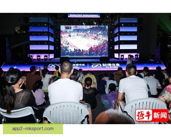 足球直播男直播视频聚焦赛事激情与实时互动精彩呈现全程陪伴球迷